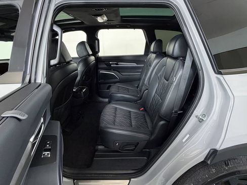 Used 2024 Kia Telluride SX Prestige X-Line AWD/4WD image 9