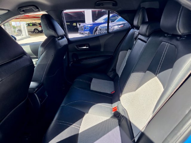 Used 2019 Toyota Corolla XSE FWD image 22