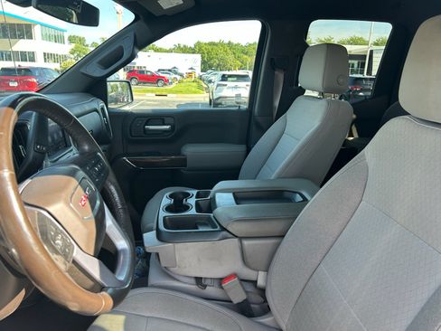 Used 2020 GMC Sierra 1500 SLE w/ SLE Value Package AWD/4WD image 9