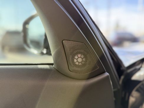 Used 2023 BMW M340i xDrive image 6