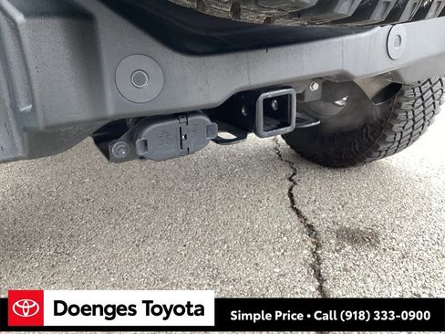 Used 2023 Ford Bronco Big Bend w/ Sasquatch Package image 26