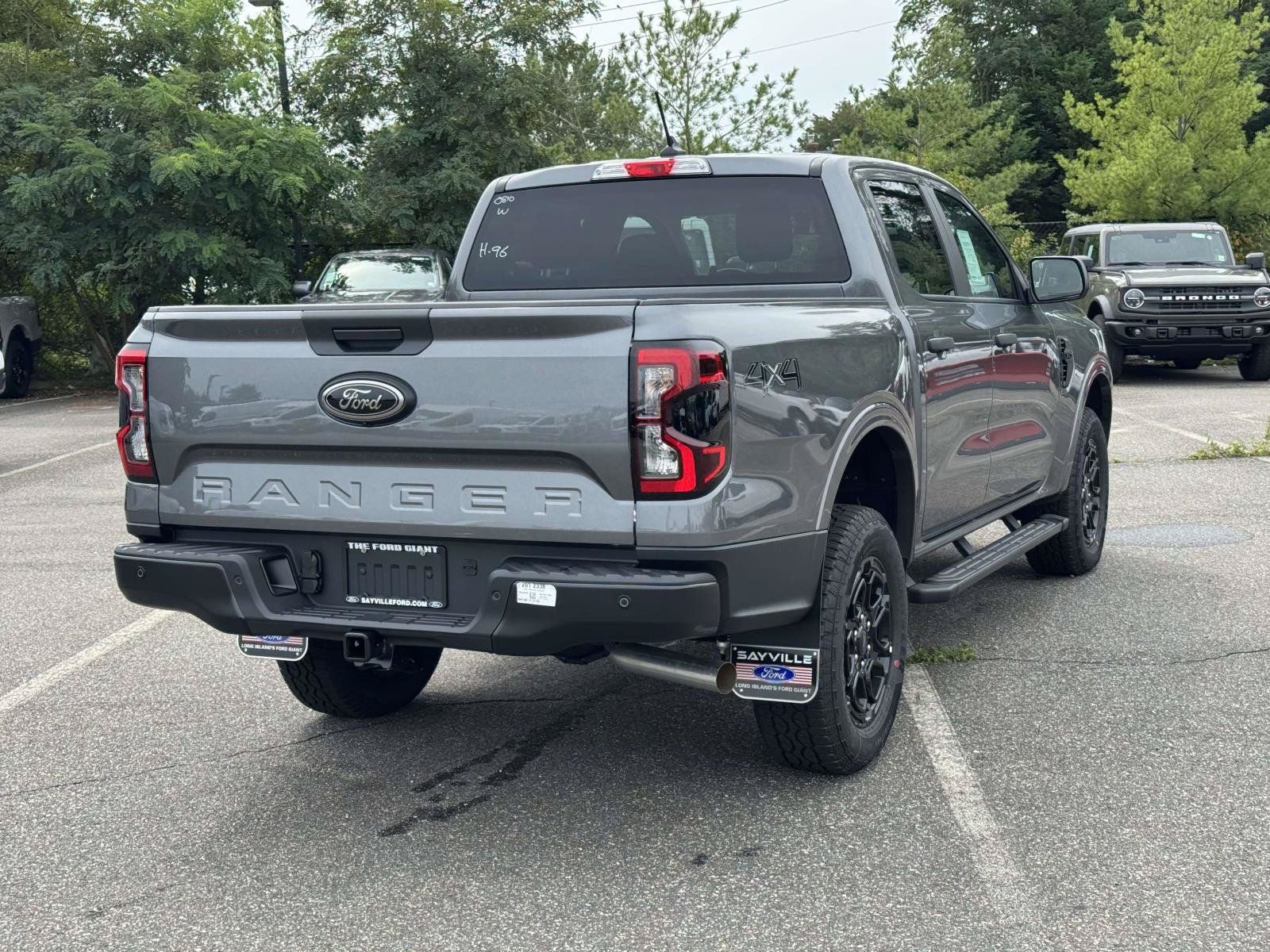 New 2026 Ford Ranger XLT w/ Black Appearance Package AWD/4WD image 4