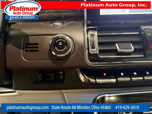Used 2020 Lincoln Navigator Black Label w/ Cargo Convenience Package AWD/4WD image 21
