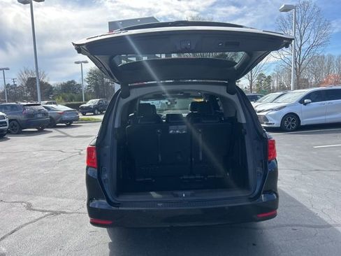 Used 2023 Honda Odyssey Touring image 7