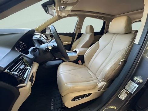 Used 2019 Acura RDX FWD image 10
