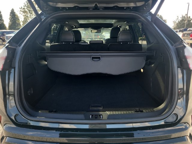 Certified 2024 Ford Edge ST w/ Equipment Group 401A AWD/4WD image 10