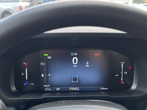 New 2025 Ford Maverick XL image 12