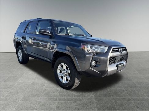 Used 2023 Toyota 4Runner SR5 image 8