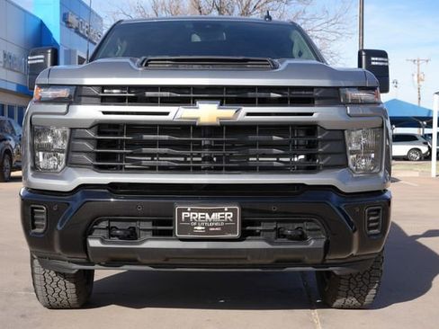 New 2026 Chevrolet Silverado 2500 Custom w/ Custom Value Package image 9