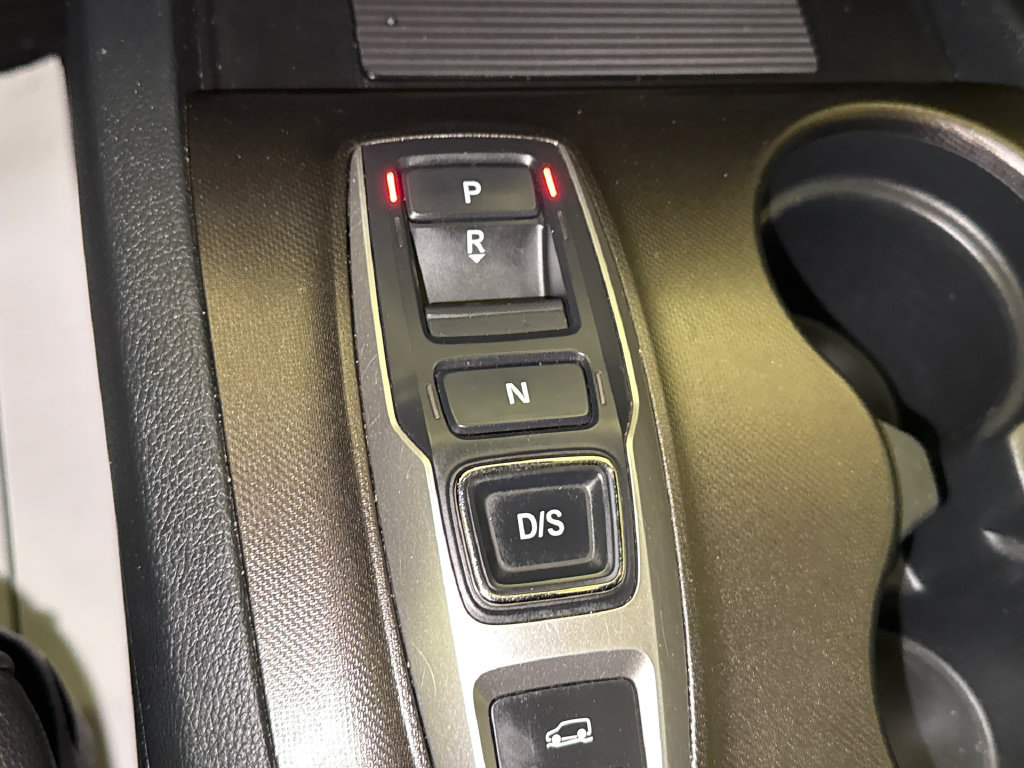 Used 2022 Honda Pilot TrailSport image 33