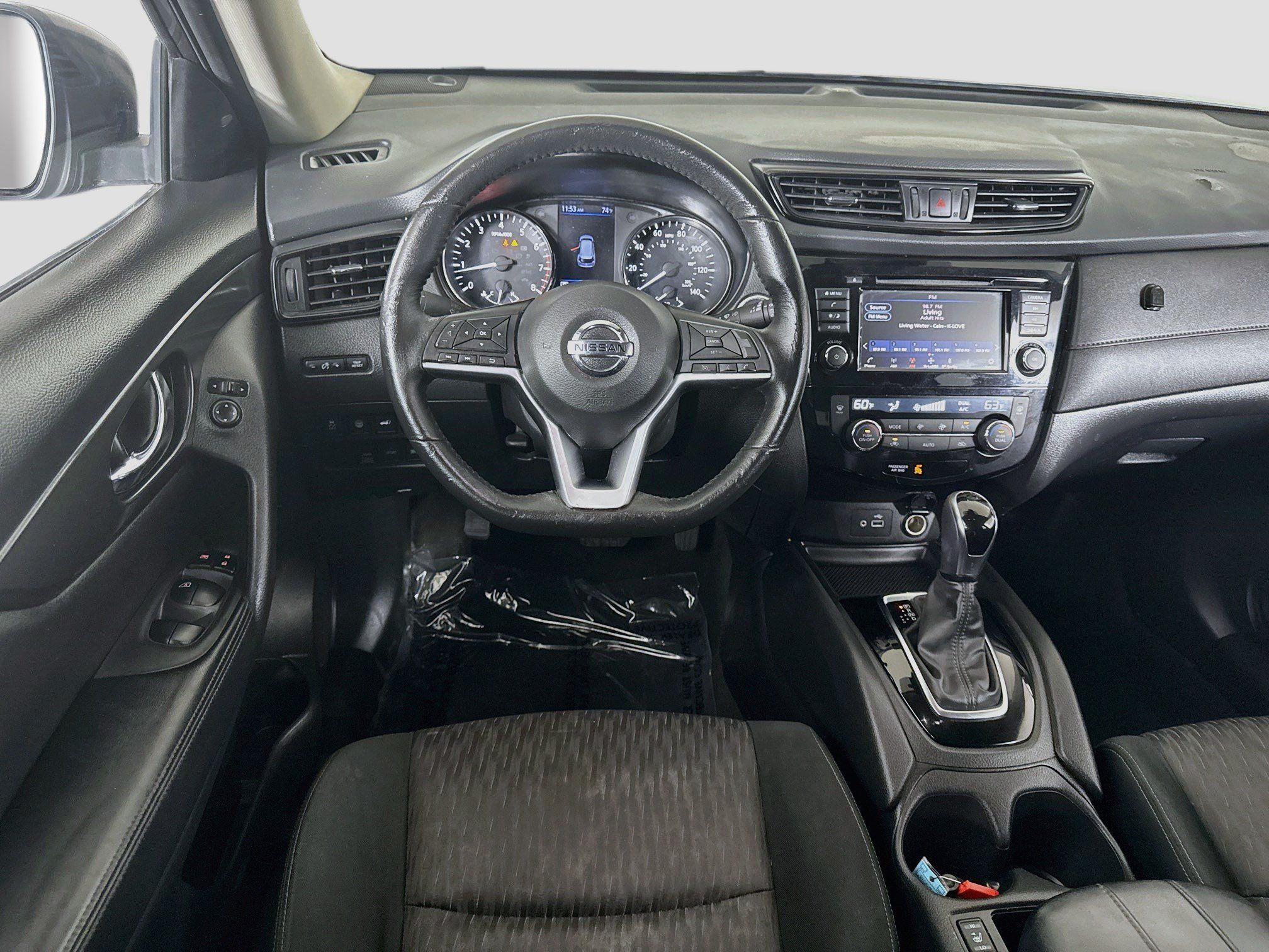 Used 2020 Nissan Rogue SV AWD/4WD image 17
