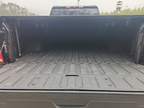 Used 2025 Chevrolet Silverado 2500 ZR2 image 52