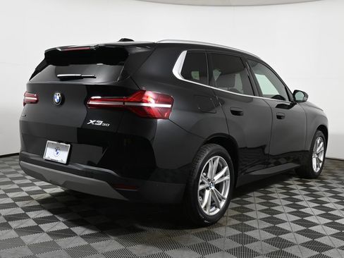 Certified 2025 BMW X3 xDrive30i w/ Premium Package image 7