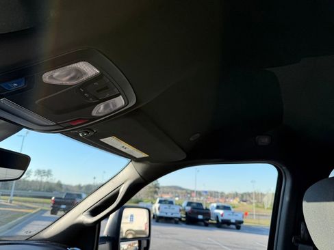 New 2026 RAM 2500 Big Horn AWD/4WD image 29