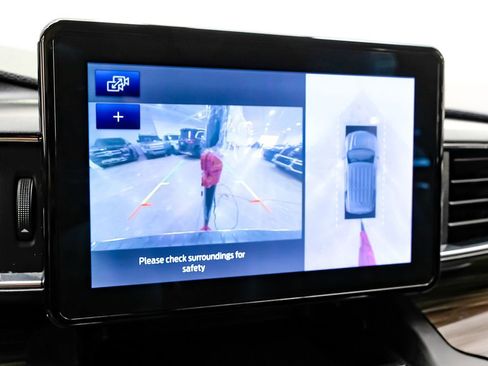 Used 2020 Ford Explorer Limited image 21