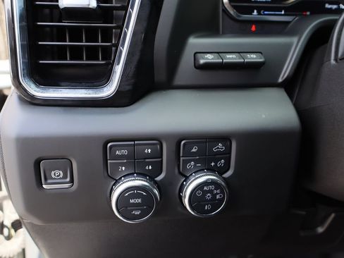 Certified 2024 GMC Sierra 3500 Denali w/ Denali Reserve Package AWD/4WD image 13