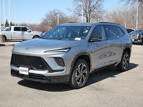 New 2026 Buick Enclave Sport Touring w/ Power Package image 5