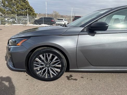 Used 2024 Nissan Altima 2.5 SV image 33