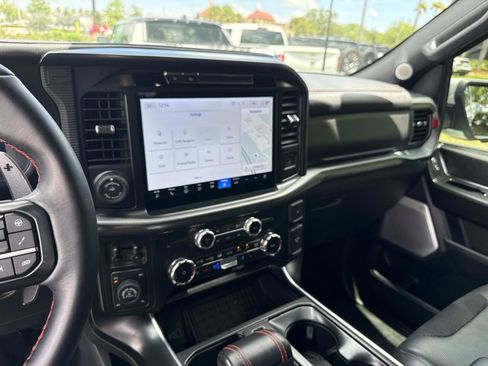 Used 2025 Ford F150 Raptor AWD/4WD image 23