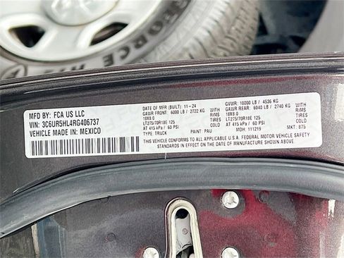 Used 2024 RAM 2500 Tradesman image 27