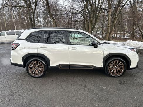 Certified 2025 Subaru Forester Sport image 9