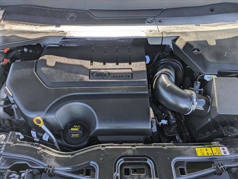 Certified 2025 Land Rover Discovery Sport S AWD/4WD image 24