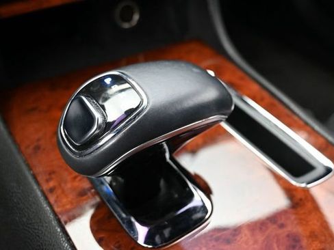 Used 2013 Chrysler 300 RWD image 20