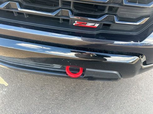 Used 2022 Chevrolet Silverado 1500 LT Trail Boss image 18