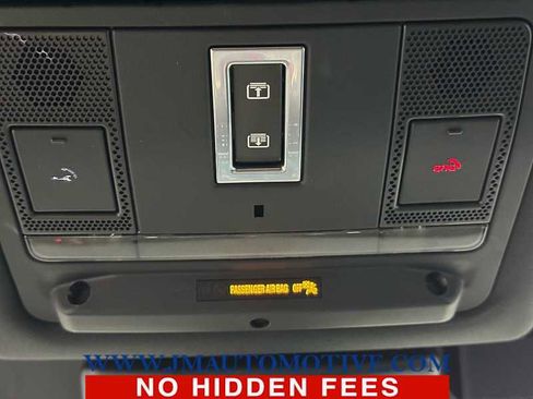 Used 2020 Land Rover Discovery Sport S image 34