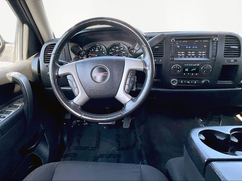 Used 2011 GMC Sierra 1500 SLE w/ Regional Value Package image 9