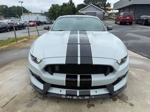 Used 2017 Ford Mustang Shelby GT350 w/ Electronics Package RWD image 3
