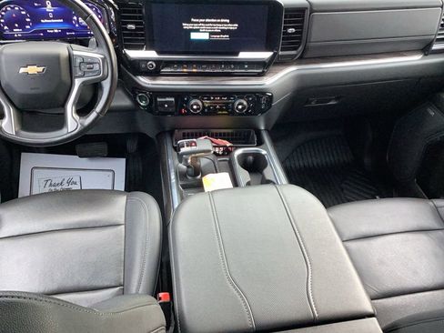 Used 2023 Chevrolet Silverado 1500 LTZ image 16
