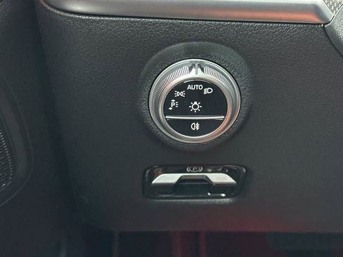 Used 2022 Mercedes-Benz C 300 4MATIC Sedan image 30