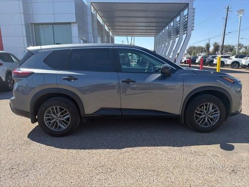 Certified 2025 Nissan Rogue S image 5