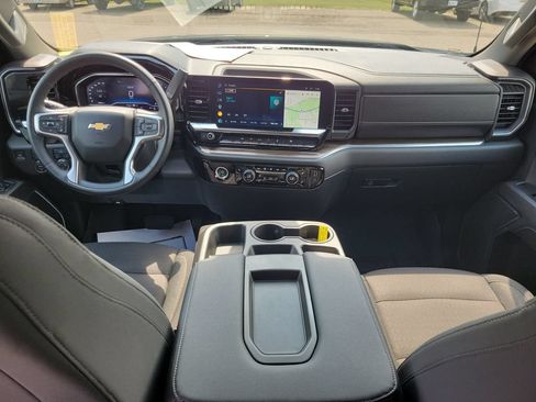 Certified 2024 Chevrolet Silverado 1500 LT AWD/4WD image 27