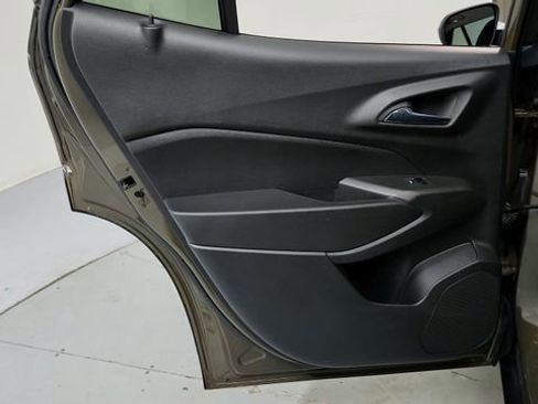 Certified 2024 Chevrolet Trax LT w/ Driver Confidence Package image 17