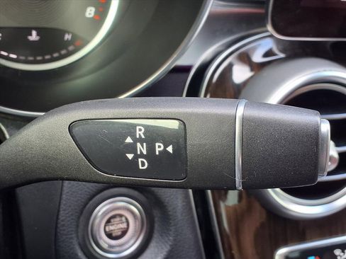 Used 2022 Mercedes-Benz GLC 300 image 16