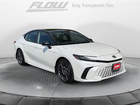 Certified 2026 Toyota Camry XSE FWD image 1