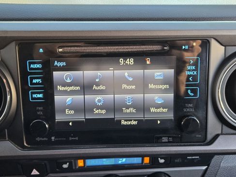 Certified 2019 Toyota Tacoma TRD Off-Road w/ TRD Premium Off Road Package image 11