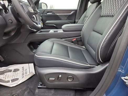 New 2026 GMC Acadia Denali w/ Super Cruise Package AWD/4WD image 15