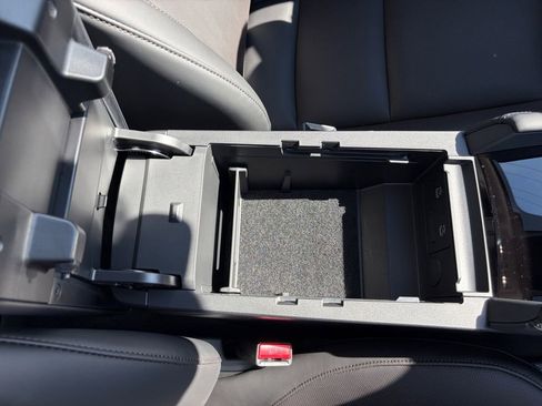 New 2026 MAZDA MAZDA3 2.5 Turbo Sedan w/Premium Plus image 19