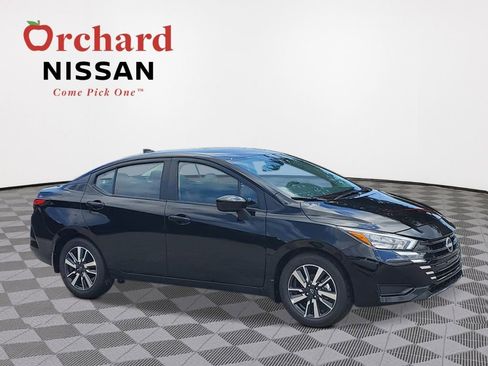 New 2025 Nissan Versa SV w/ Trunk Package FWD image 7