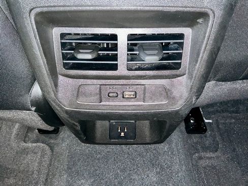 Used 2023 GMC Canyon Elevation w/ Convenience Package image 30