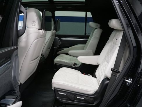 Used 2025 Cadillac Escalade V w/ LPO, Floor Liner Package image 20