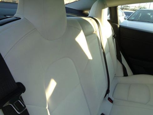 Used 2018 Tesla Model 3 RWD image 26