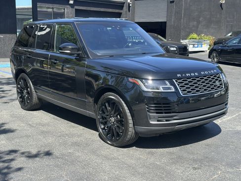 Used 2018 Land Rover Range Rover HSE image 7