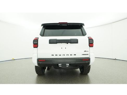 New 2025 Toyota 4Runner 4WD image 23