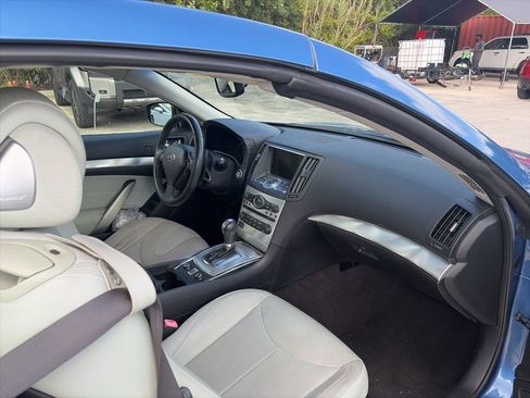 Used 2012 INFINITI G37 Sport w/ Premium Pkg image 10