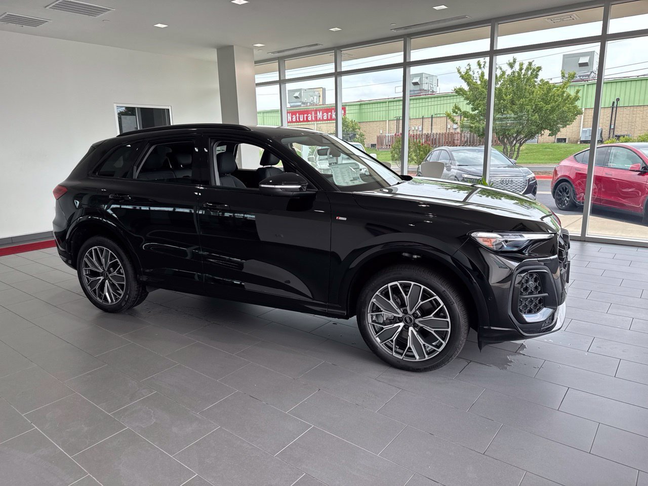 New 2026 Audi Q5 Premium Plus AWD/4WD image 1
