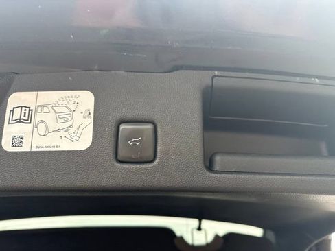 Used 2020 Ford Escape SEL AWD/4WD image 13
